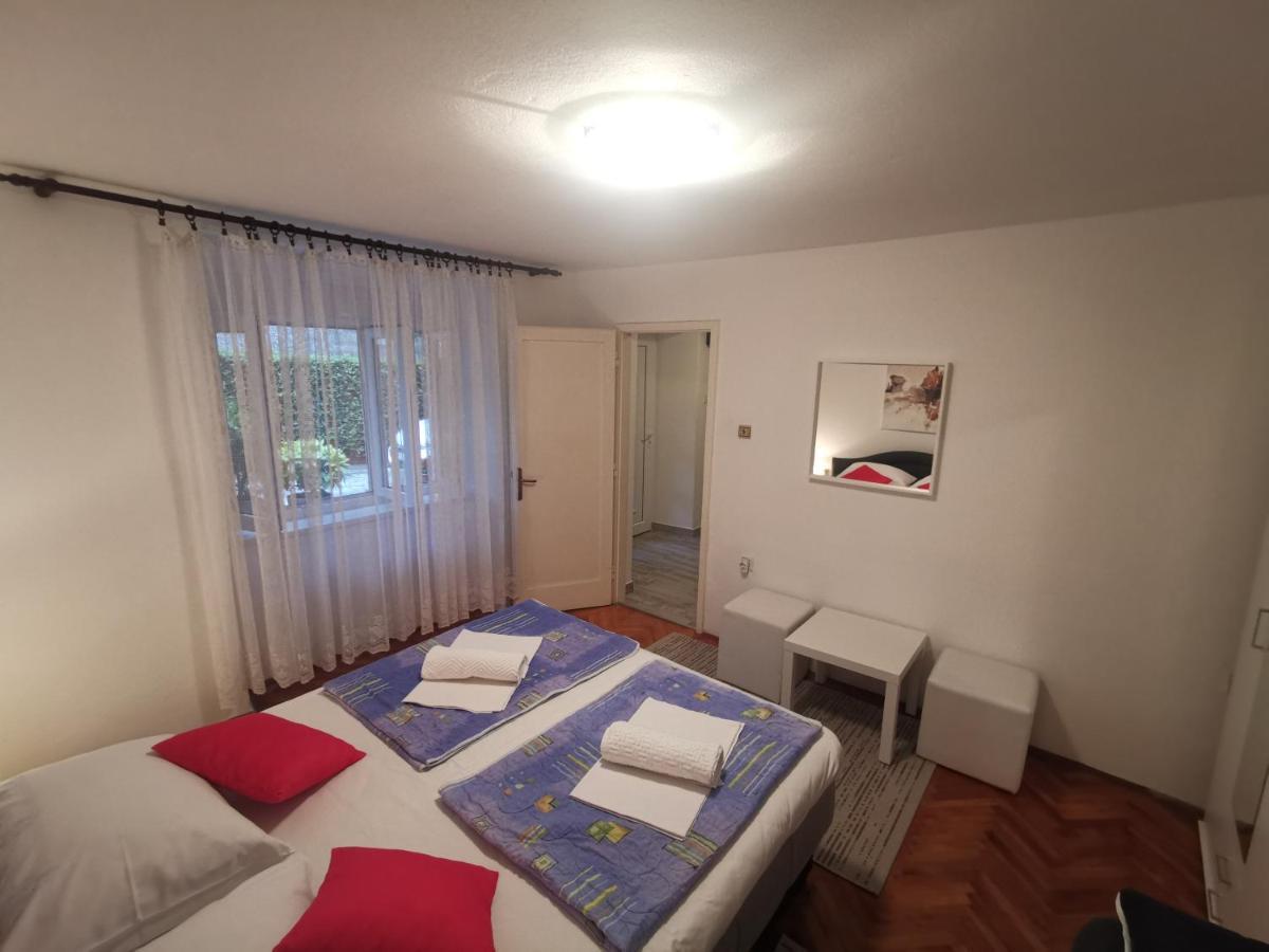 Apartment Dino Novi Vinodolski Eksteriør bilde